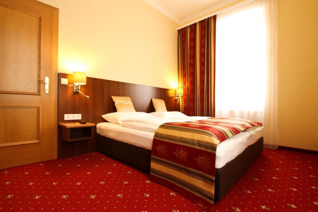 Residenz Royal Aparthotel Gmund  Bagian luar foto
